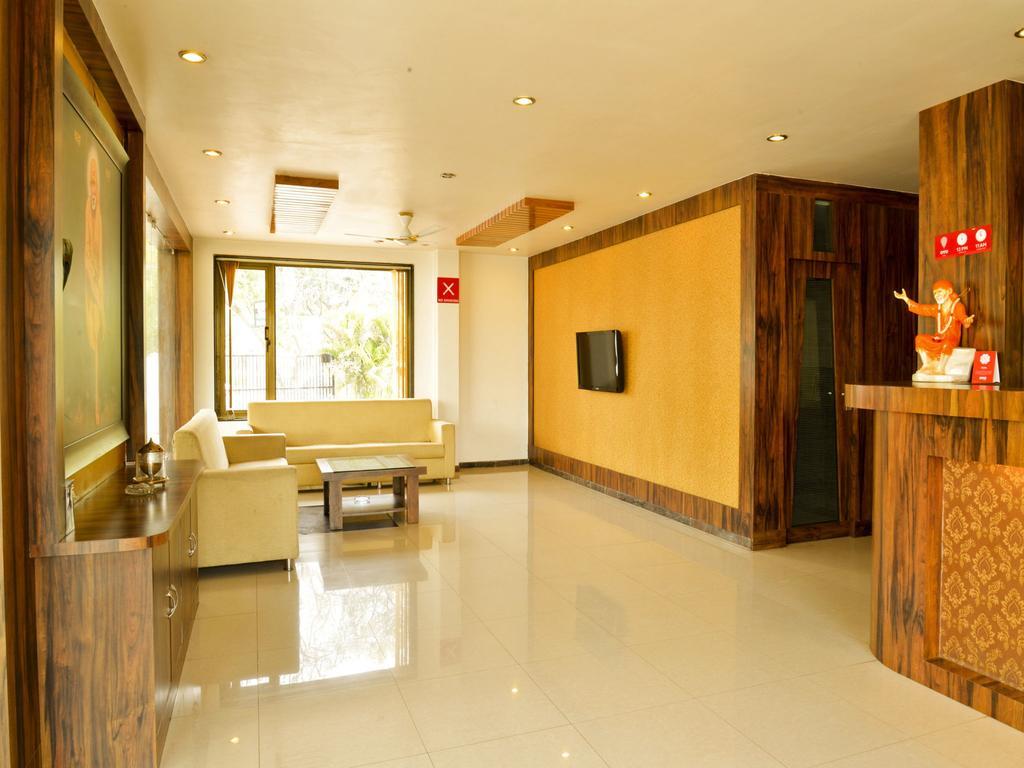 Oyo 4316 Hotel Sai Empire Shirdi Exterior foto